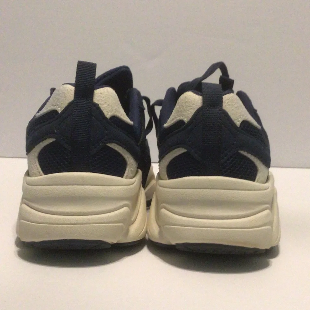 AVIA Women’s Blue Athletic Sneakers
